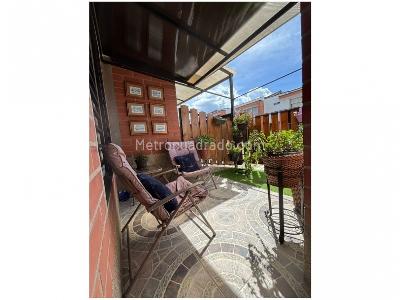 Casa de 3 alcobas en venta en Ceja, Medellín, 135 m² · foto 2 de 12