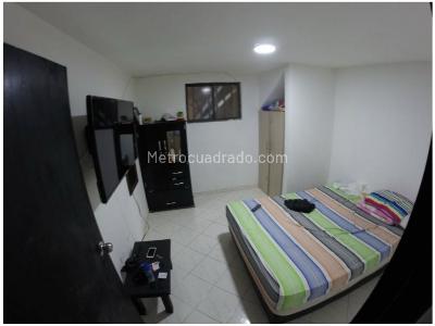 Casa de 5 alcobas en venta en Prado Centro, Medellín, 231 m² · foto 8 de 15