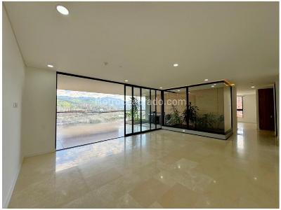 Apartamento de 3 alcobas en venta en El Poblado, Medellín, 205 m² · foto 8 de 20