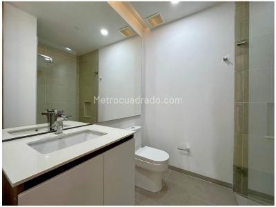 Apartamento de 3 alcobas en venta en El Poblado, Medellín, 205 m² · foto 19 de 20