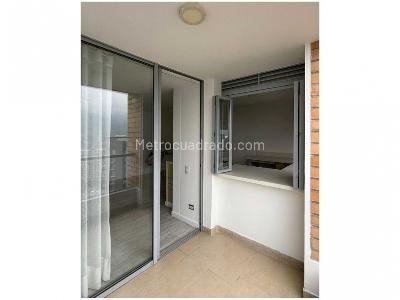 Apartamento de 2 alcobas en venta en Las Brujas, Envigado, 75 m² · foto 4 de 11