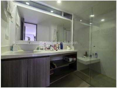 Apartamento de 2 alcobas en venta en Las Brujas, Envigado, 75 m² · foto 9 de 11