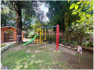 Apartamento de 3 alcobas en venta en El Poblado, Medellín, 107 m² · foto 15 de 17