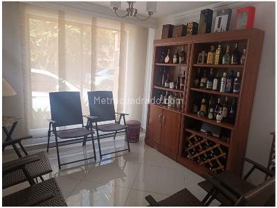 Casa de 4 alcobas en venta en Belen La Mota, Medellín, 220 m² · foto 12 de 20