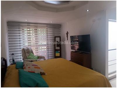 Casa de 4 alcobas en venta en Belen La Mota, Medellín, 220 m² · foto 14 de 20