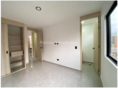 Apartamento de 3 alcobas en venta en La Castellana, Medellín, 216 m² · foto 10 de 20