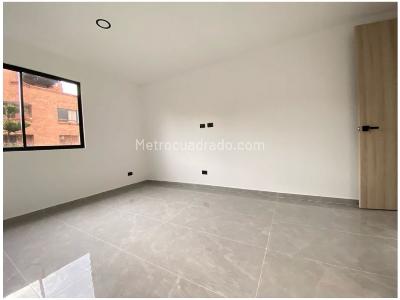 Apartamento de 3 alcobas en venta en La Castellana, Medellín, 216 m² · foto 16 de 20