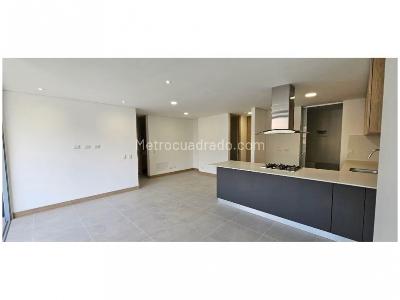 Apartamento en venta en El Poblado, Medellín · foto 3 de 11