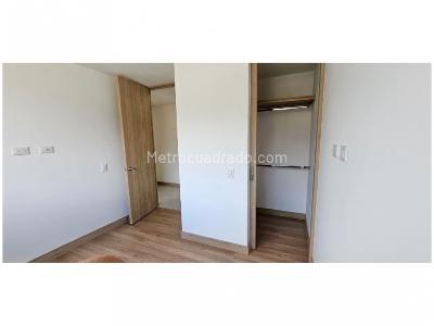Apartamento en venta en El Poblado, Medellín · foto 7 de 11