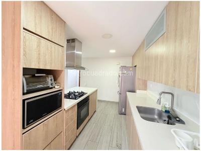 Apartamento de 3 alcobas en venta en El Poblado, Medellín, 120 m² · foto 9 de 20