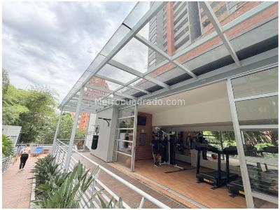 Apartamento de 3 alcobas en venta en El Poblado, Medellín, 120 m² · foto 17 de 20
