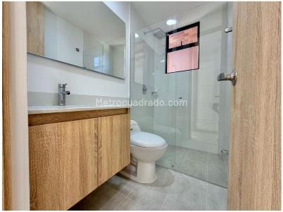 Apartamento de 3 alcobas en venta en Camino Verde, Envigado, 87 m² · foto 8 de 11