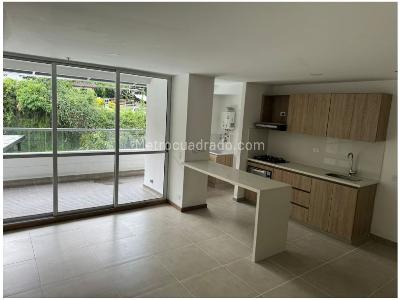 Apartamento de 3 alcobas en venta en La Cuenca, Envigado, 90 m² · foto 1 de 16