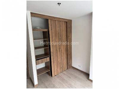 Apartamento de 3 alcobas en venta en La Cuenca, Envigado, 90 m² · foto 10 de 16