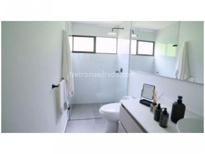 Apartamento de 3 alcobas en venta en Envigado, Envigado, 124 m² · foto 8 de 14