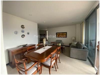 Apartamento en venta en El Poblado, Medellín · foto 3 de 16