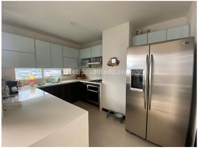 Apartamento en venta en El Poblado, Medellín · foto 5 de 16