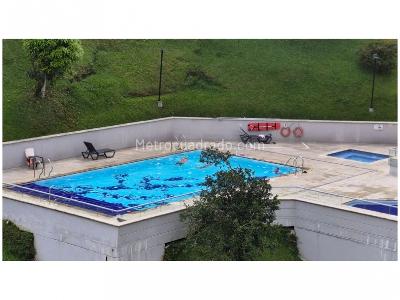 Apartamento de 3 alcobas en venta en El Chingui, Envigado, 73 m² · foto 2 de 20