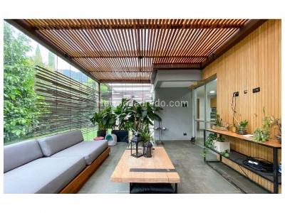Casa de 4 alcobas en venta en Loma Del Escobero, Envigado, 620 m² · foto 8 de 8