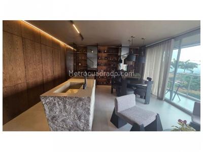 Casa de 3 alcobas en venta en El Poblado, Medellín, 223 m² · foto 4 de 20