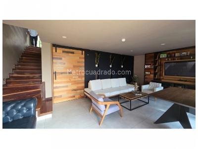 Casa de 3 alcobas en venta en El Poblado, Medellín, 223 m² · foto 11 de 20