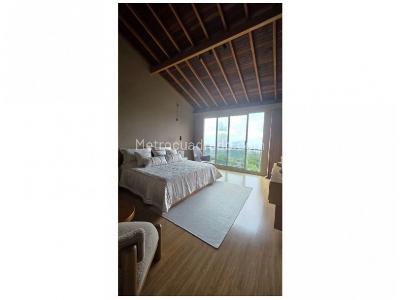 Casa de 3 alcobas en venta en El Poblado, Medellín, 223 m² · foto 20 de 20