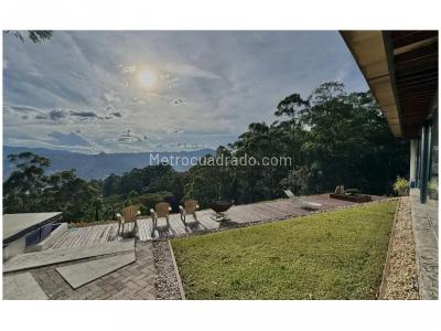 Casa de 3 alcobas en venta en El Poblado, Medellín, 412 m² · foto 4 de 20