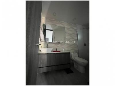Apartamento de 3 alcobas en venta en El Poblado, Medellín, 91 m² · foto 10 de 20