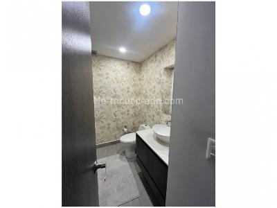 Apartamento de 3 alcobas en venta en El Poblado, Medellín, 91 m² · foto 18 de 20