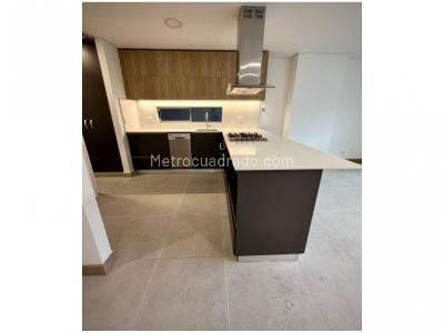 Apartamento en venta en El Poblado, Medellín · foto 3 de 17