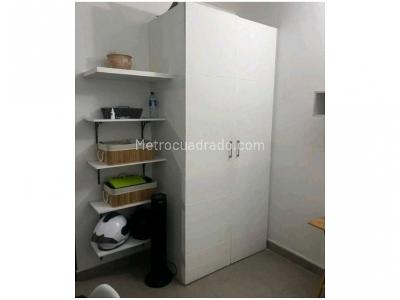 Apartamento de 3 alcobas en venta en El Poblado, Medellín, 74 m² · foto 9 de 13