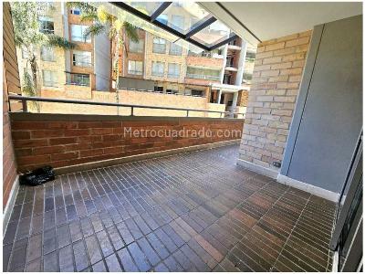 Apartamento de 3 alcobas en venta en Loma Del Chocho, Envigado, 151 m² · foto 8 de 20
