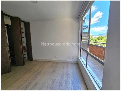 Apartamento de 3 alcobas en venta en Loma Del Chocho, Envigado, 151 m² · foto 16 de 20