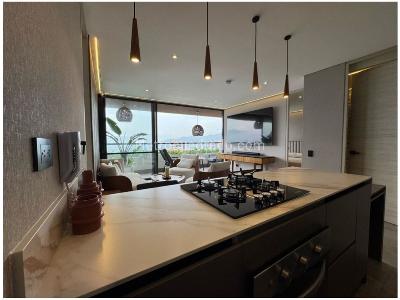 Apartamento de 2 alcobas en venta en El Poblado, Medellín, 90 m² · foto 6 de 15