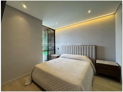 Apartamento de 2 alcobas en venta en El Poblado, Medellín, 90 m² · foto 12 de 15