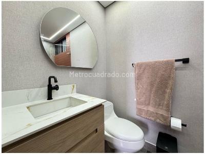 Apartamento de 2 alcobas en venta en El Poblado, Medellín, 90 m² · foto 15 de 15