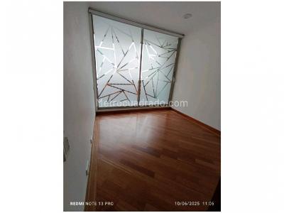 Apartamento de 4 alcobas en venta en Laureles, Medellín, 161 m² · foto 3 de 20