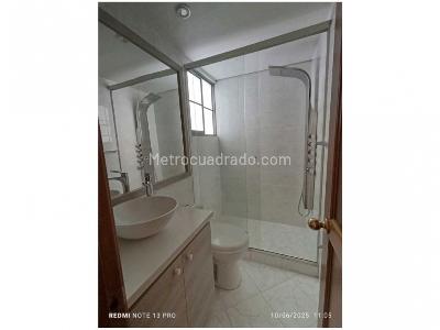 Apartamento de 4 alcobas en venta en Laureles, Medellín, 161 m² · foto 15 de 20
