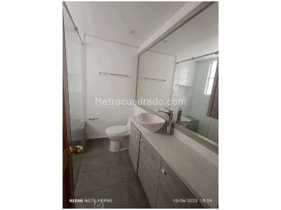 Apartamento de 4 alcobas en venta en Laureles, Medellín, 161 m² · foto 20 de 20