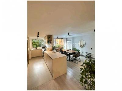 Apartamento de 3 alcobas en venta en El Poblado, Medellín, 112 m² · foto 2 de 6