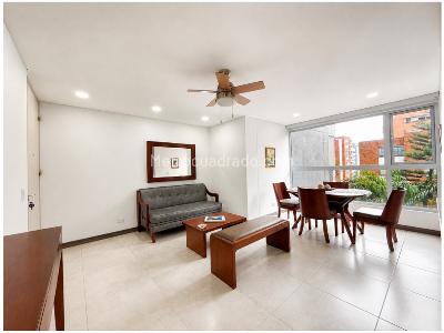 Apartamento de 2 alcobas en venta en El Poblado, Medellín, 69 m² · foto 3 de 16