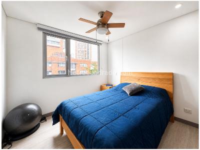 Apartamento de 2 alcobas en venta en El Poblado, Medellín, 69 m² · foto 11 de 16