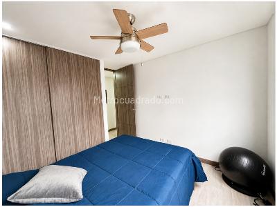 Apartamento de 2 alcobas en venta en El Poblado, Medellín, 69 m² · foto 12 de 16