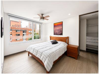 Apartamento de 2 alcobas en venta en El Poblado, Medellín, 69 m² · foto 14 de 16