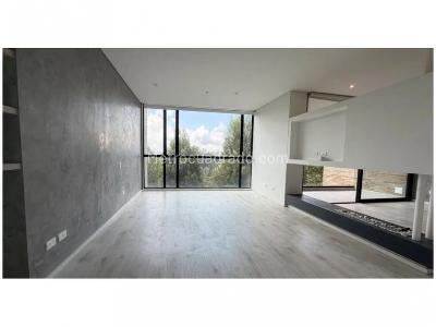 Apartamento en venta en El Poblado, Medellín · foto 3 de 8