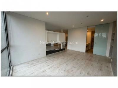 Apartamento en venta en El Poblado, Medellín · foto 6 de 8