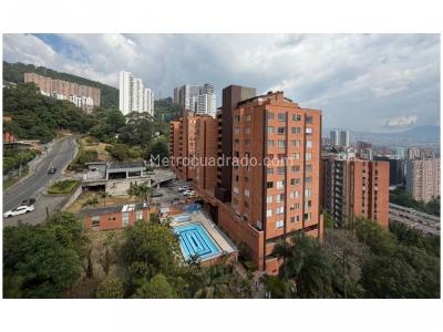 Apartamento de 3 alcobas en venta en El Poblado, Medellín, 85 m² · foto 4 de 13