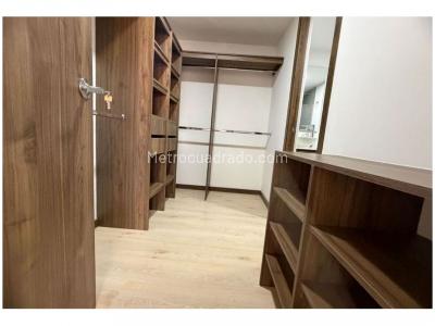 Apartamento de 3 alcobas en venta en El Poblado, Medellín, 85 m² · foto 11 de 13