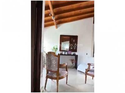 Apartamento de 3 alcobas en venta en La Mota, Medellín, 171 m² · foto 11 de 20