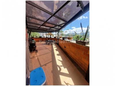 Apartamento de 3 alcobas en venta en Hospital Sabaneta, Sabaneta, 140 m² · foto 9 de 13
